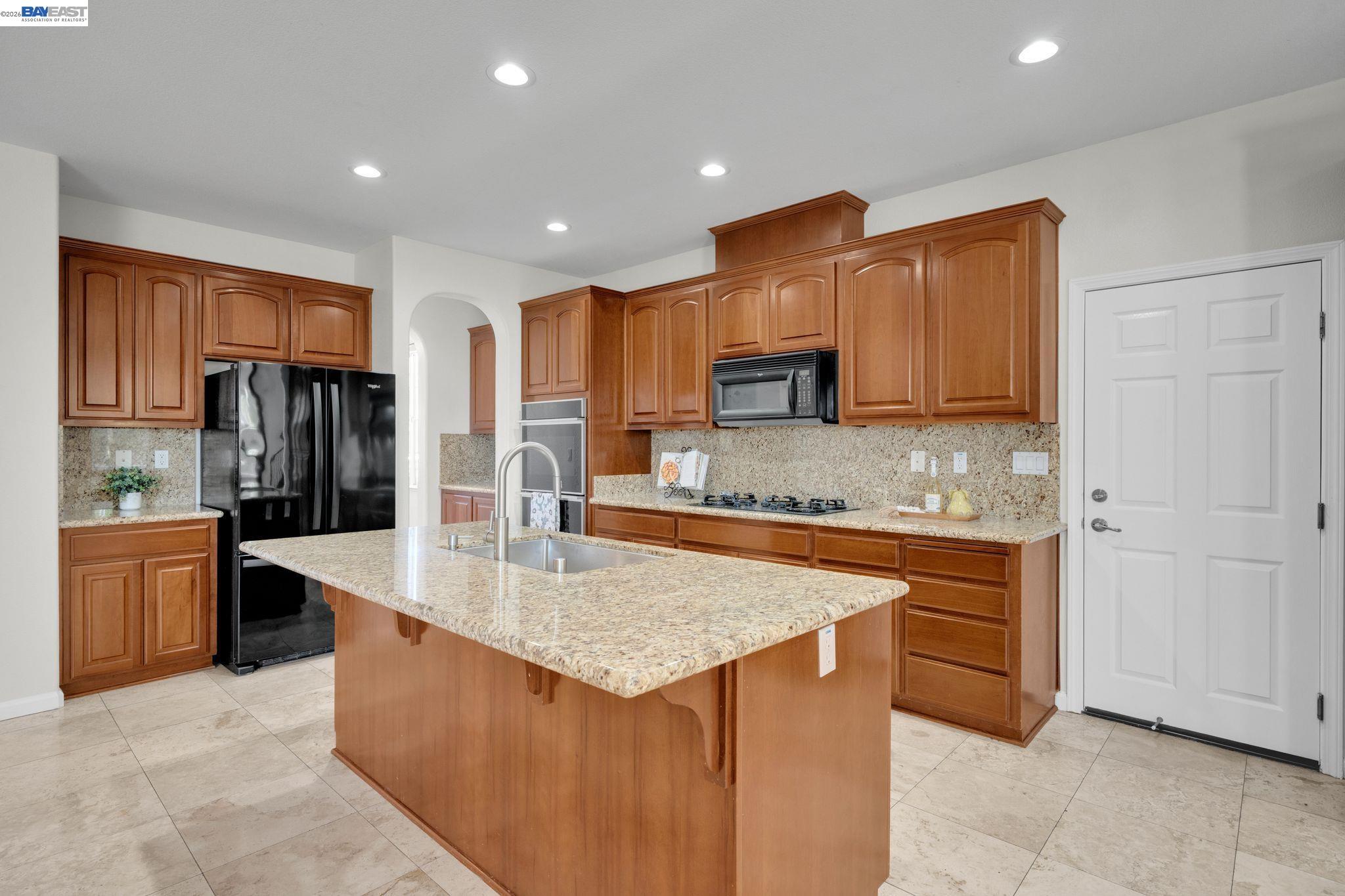6391 Crystal Springs Cir