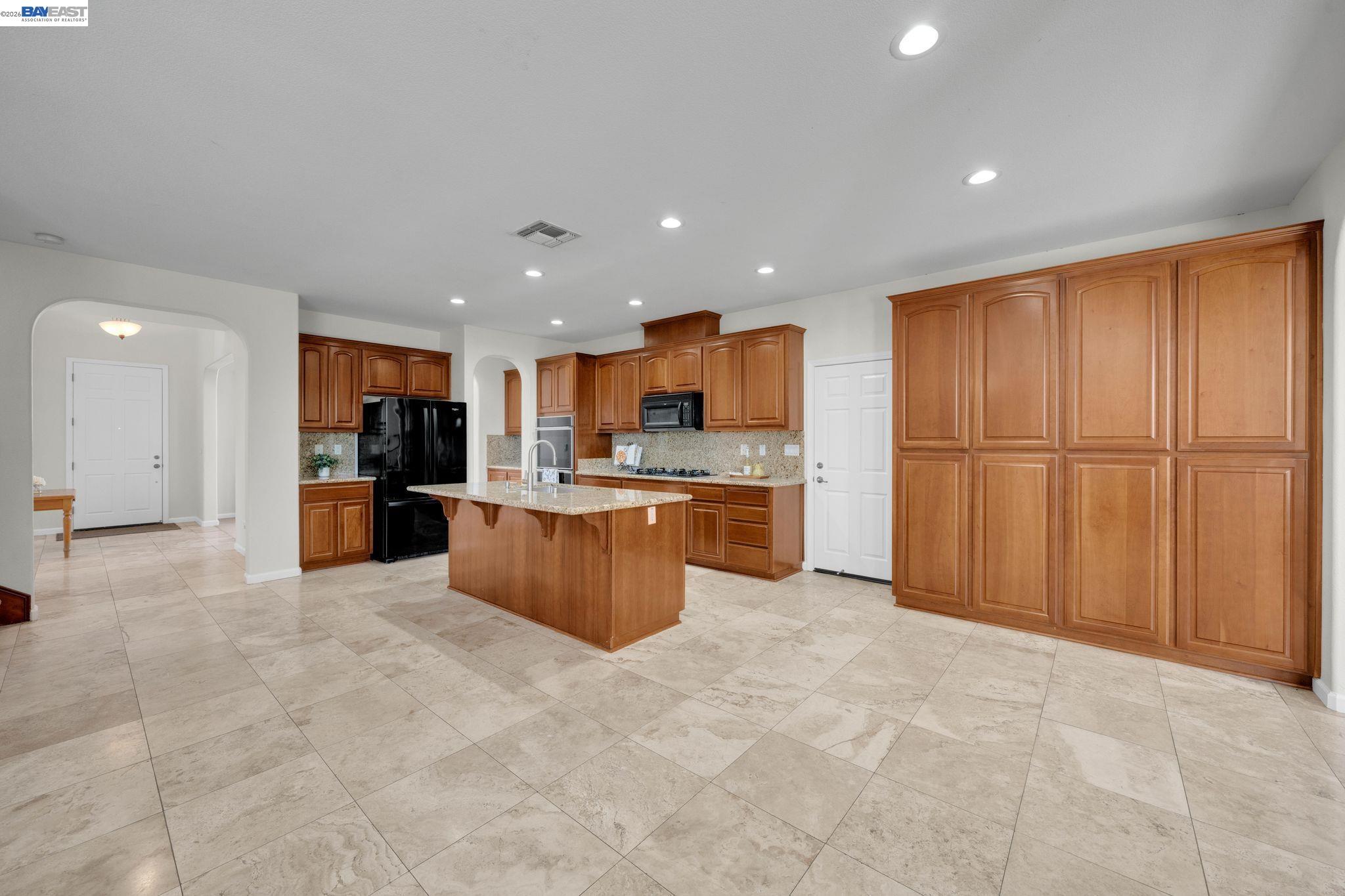 6391 Crystal Springs Cir