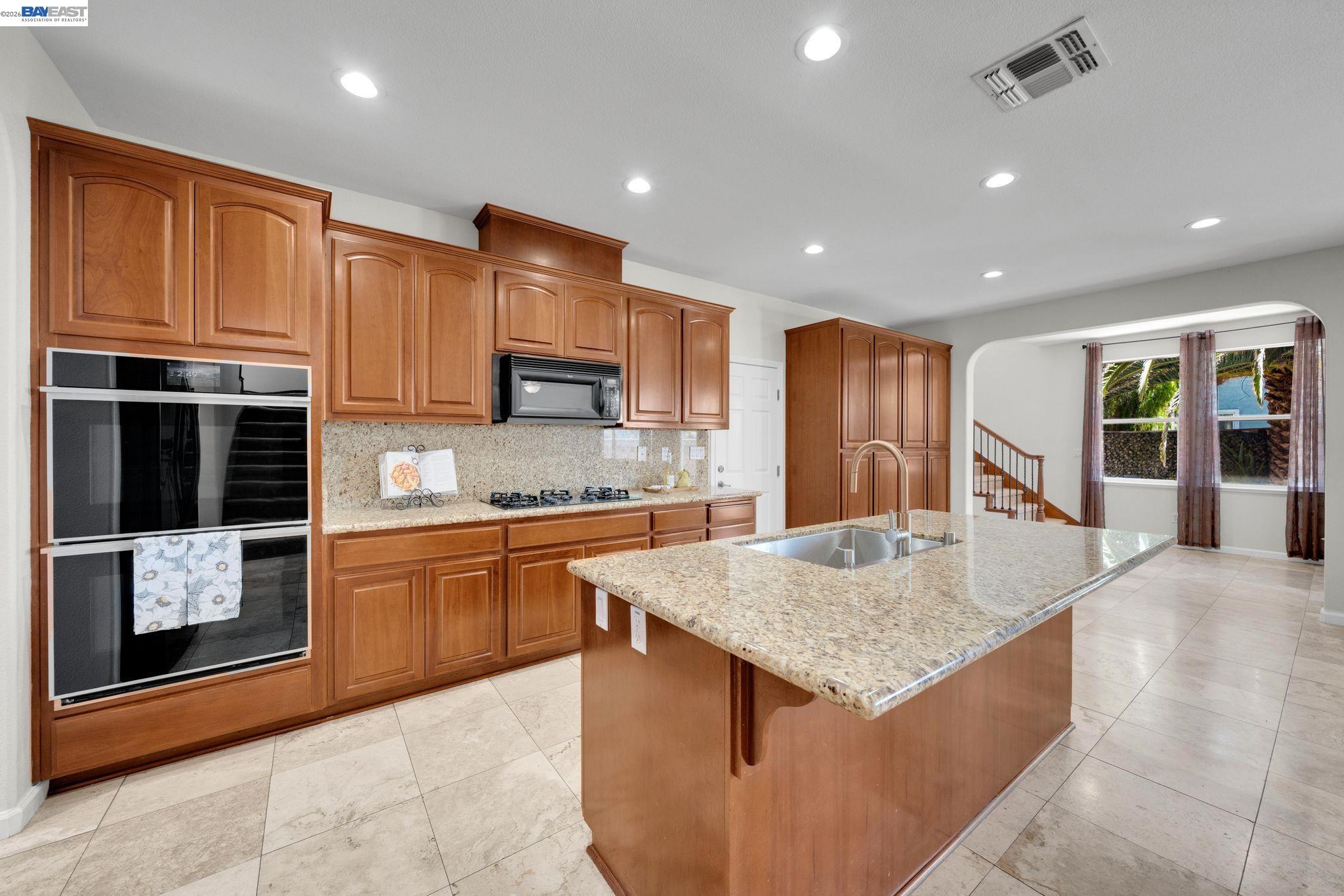 6391 Crystal Springs Cir