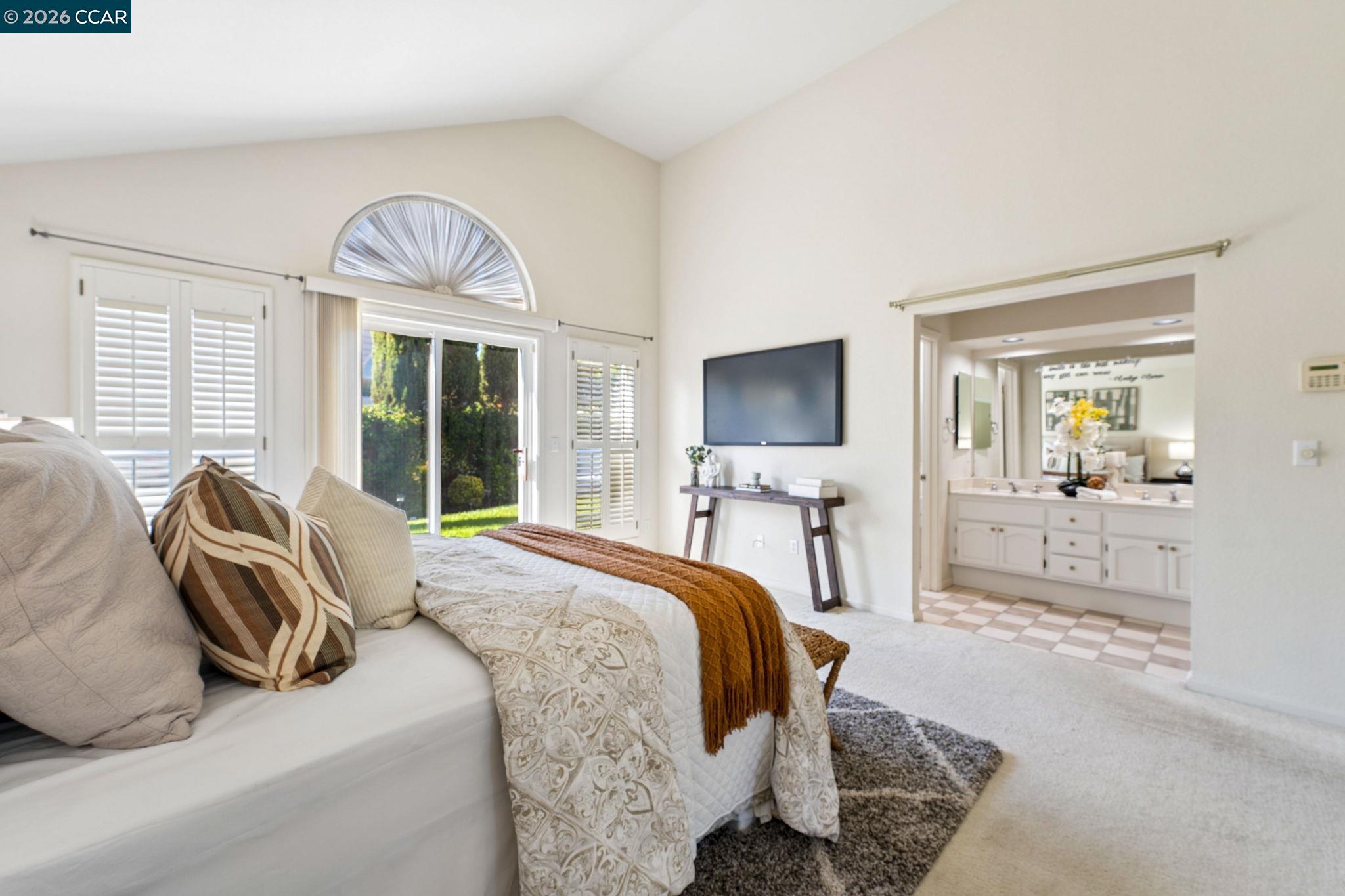 300 Fiddle Creek Pl