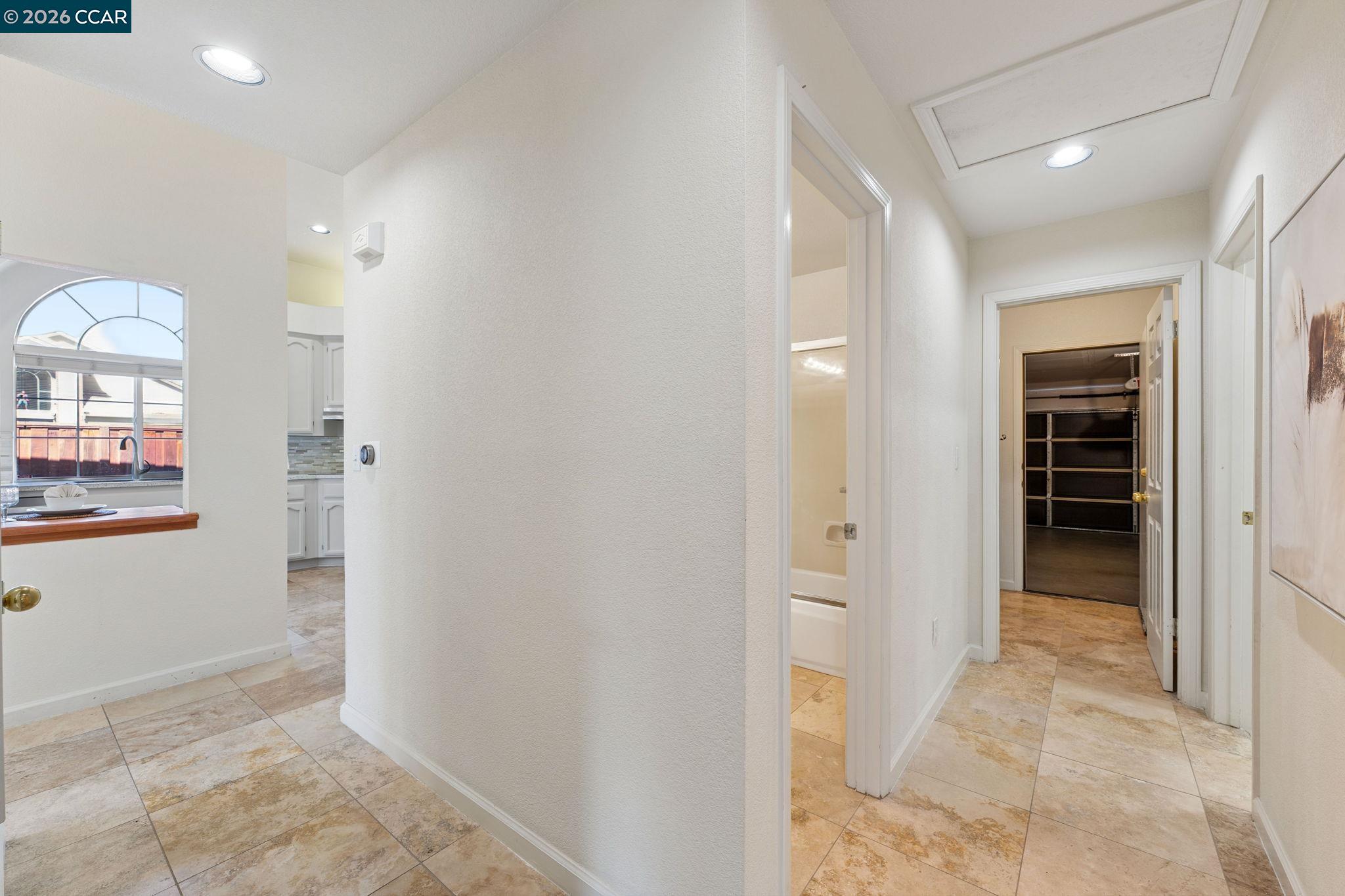 300 Fiddle Creek Pl