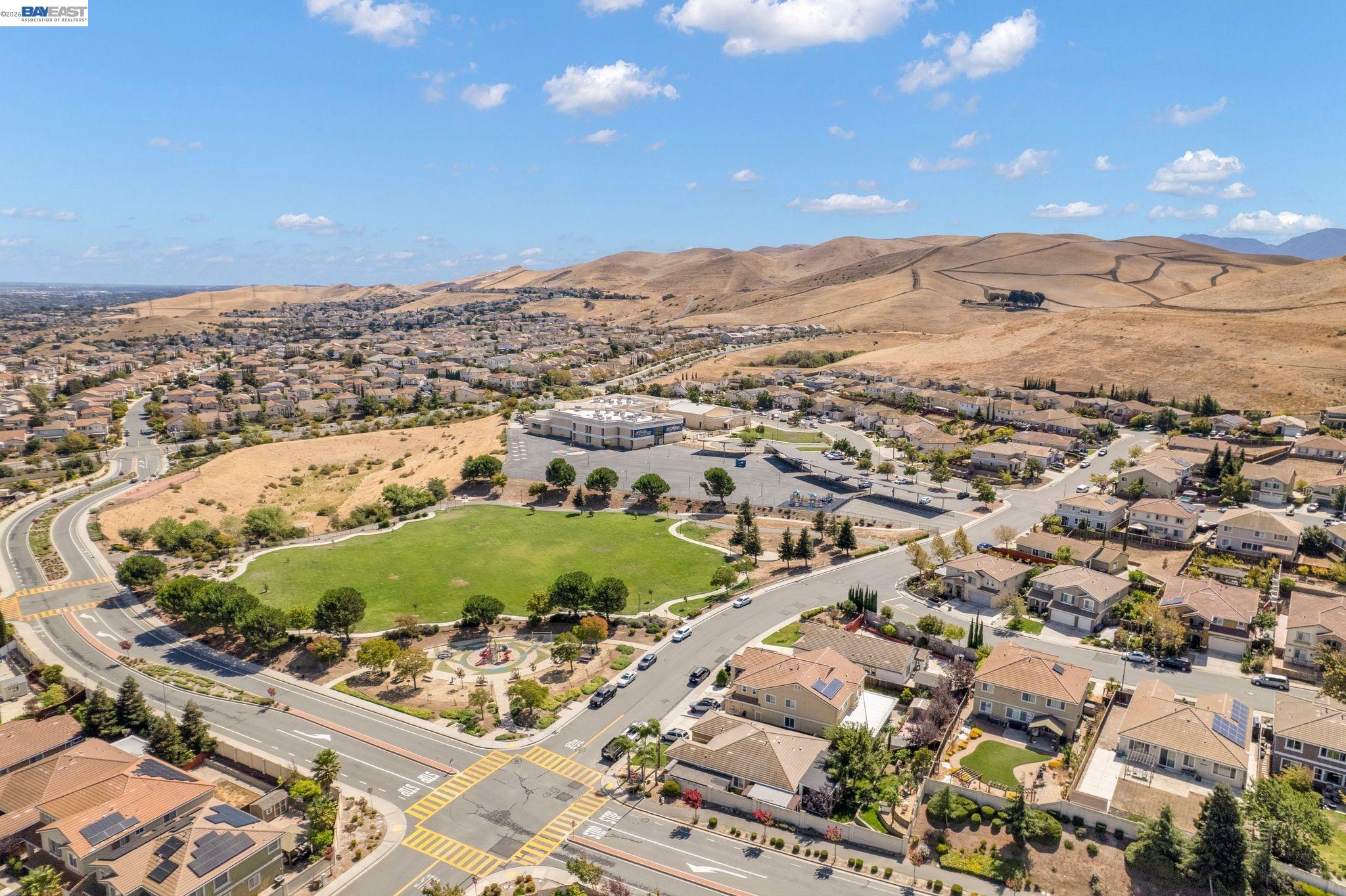 2737 Rio Seco Dr