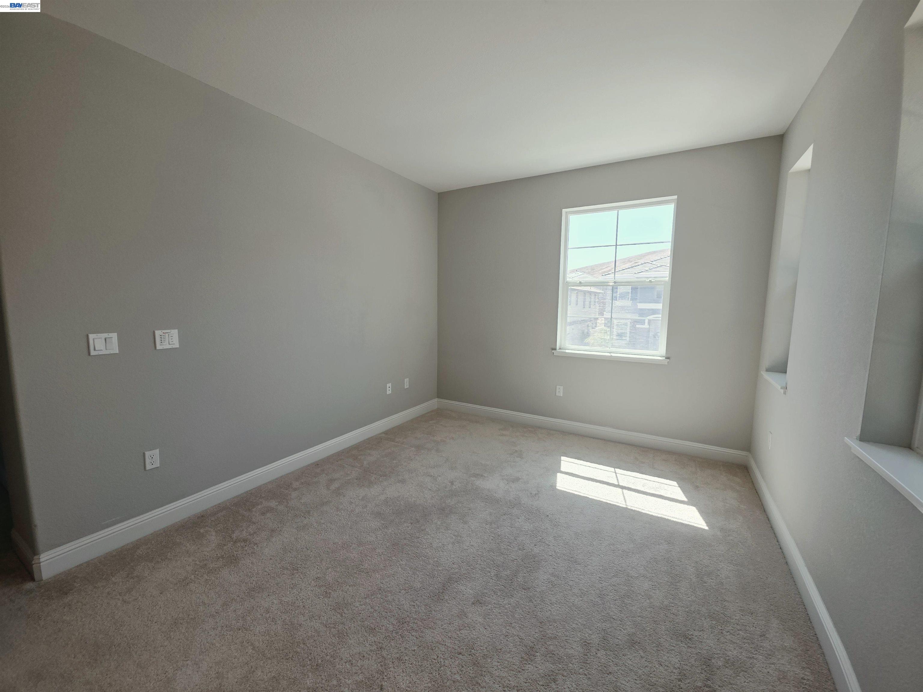 2737 Rio Seco Dr