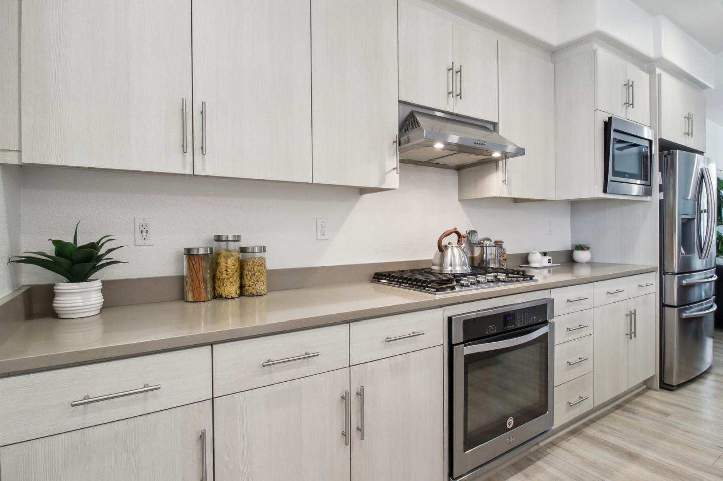 843 Pepper PL