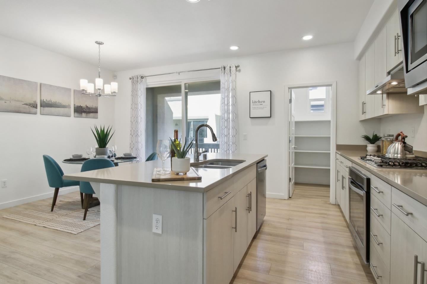 843 Pepper PL