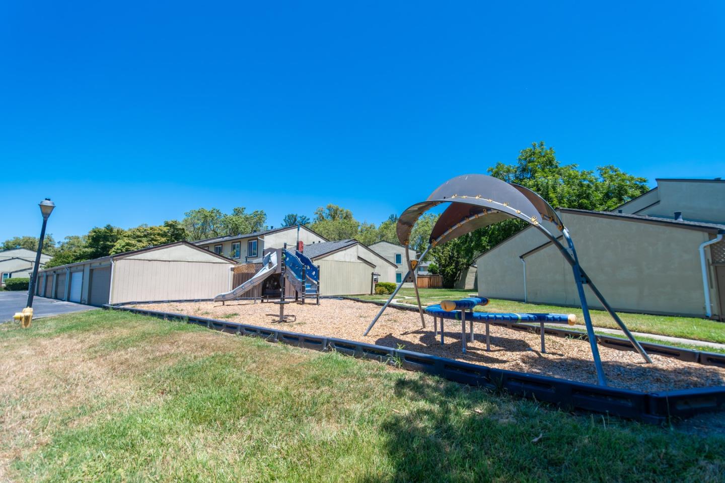 1105 Whirlow PL