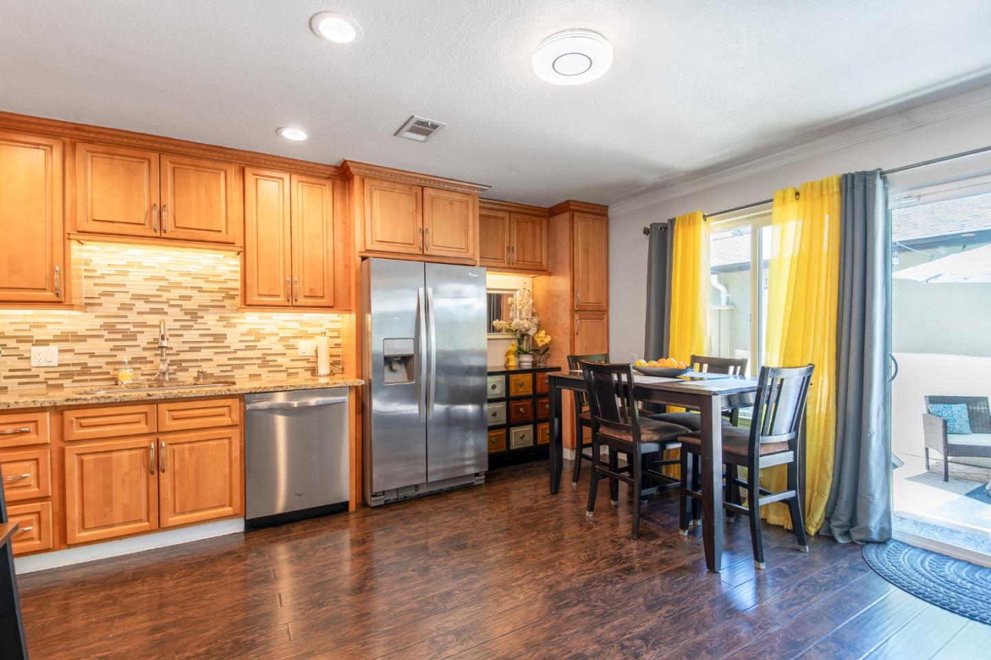 1105 Whirlow PL