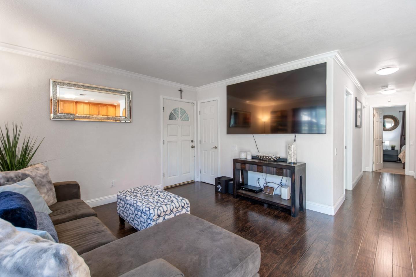 1105 Whirlow PL