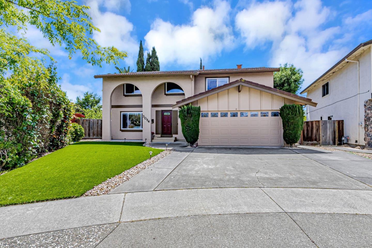 3094 Halgrim CT
