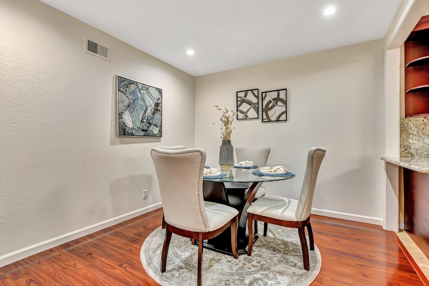 852 Vintage WAY