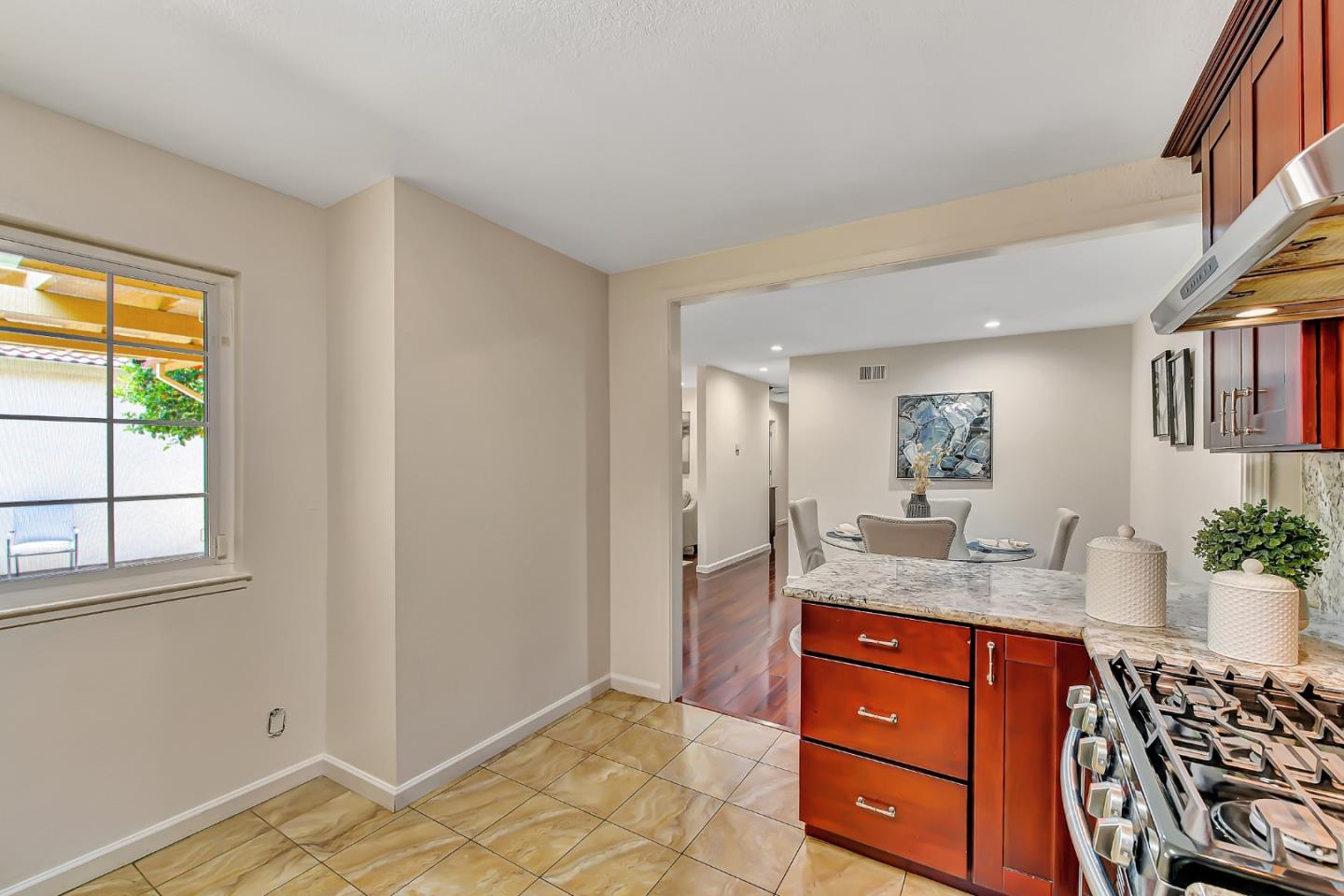 852 Vintage WAY