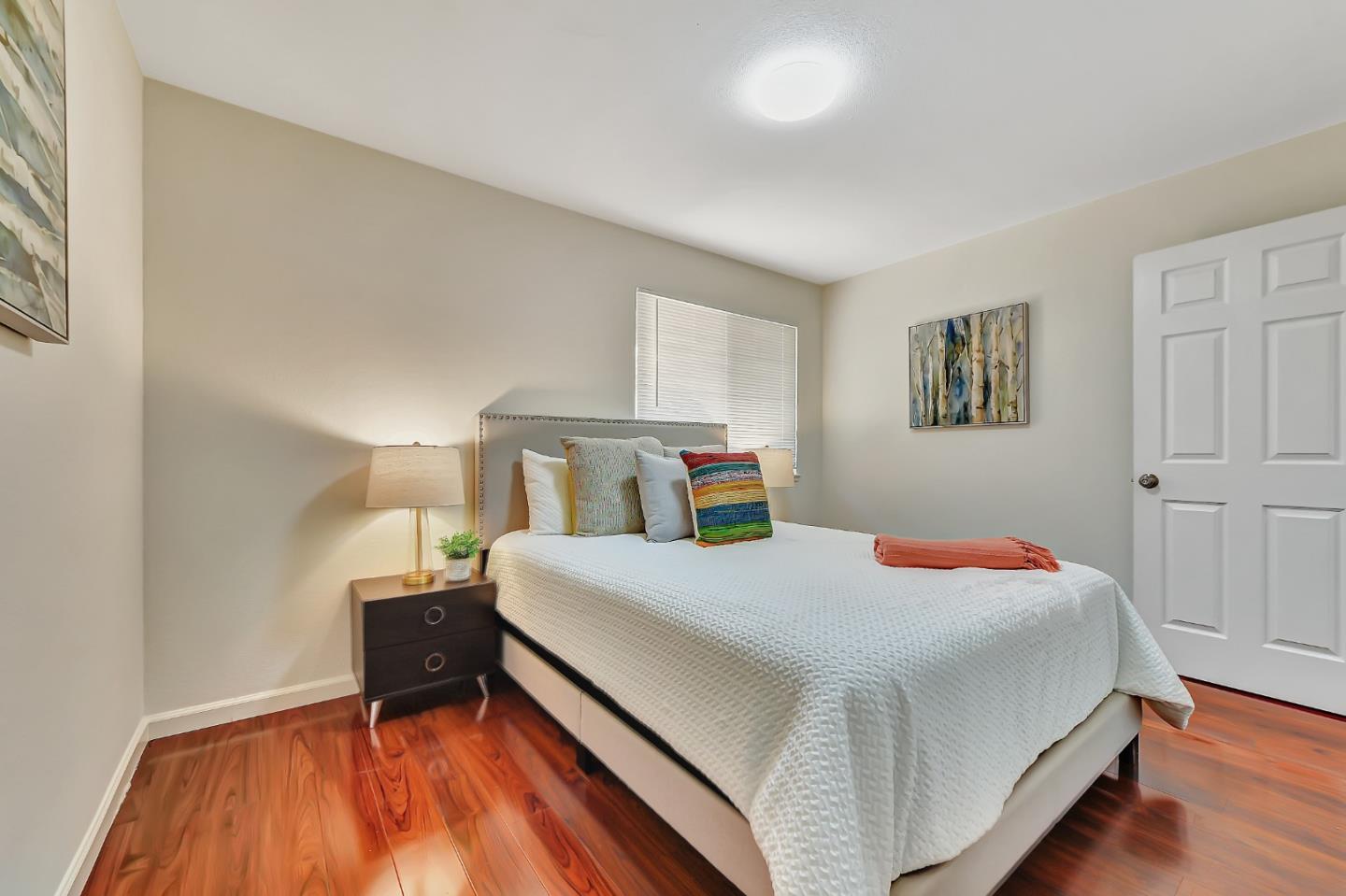 852 Vintage WAY
