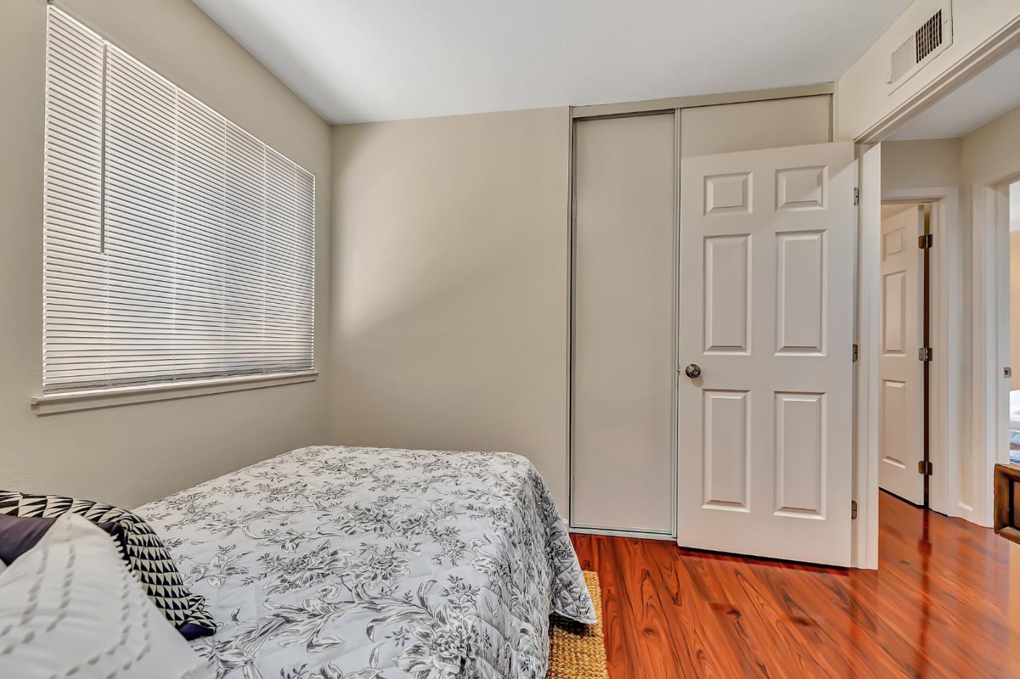 852 Vintage WAY