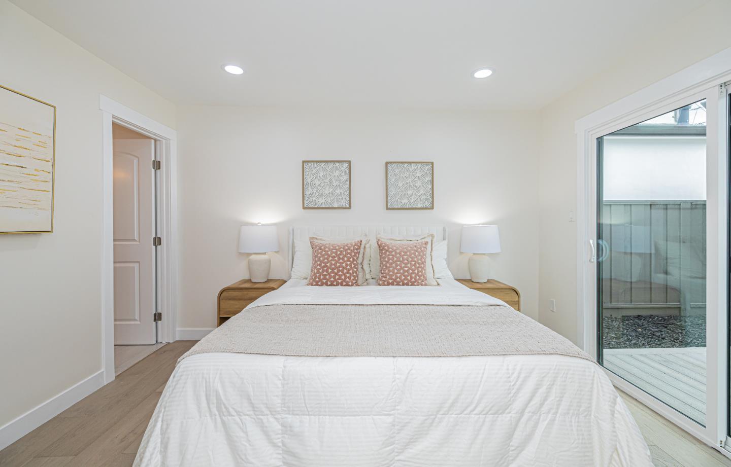 2516 Parkland Court