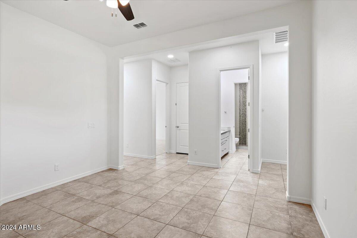 11856 W LONE TREE Trail