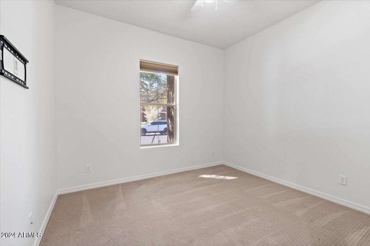 11856 W LONE TREE Trail