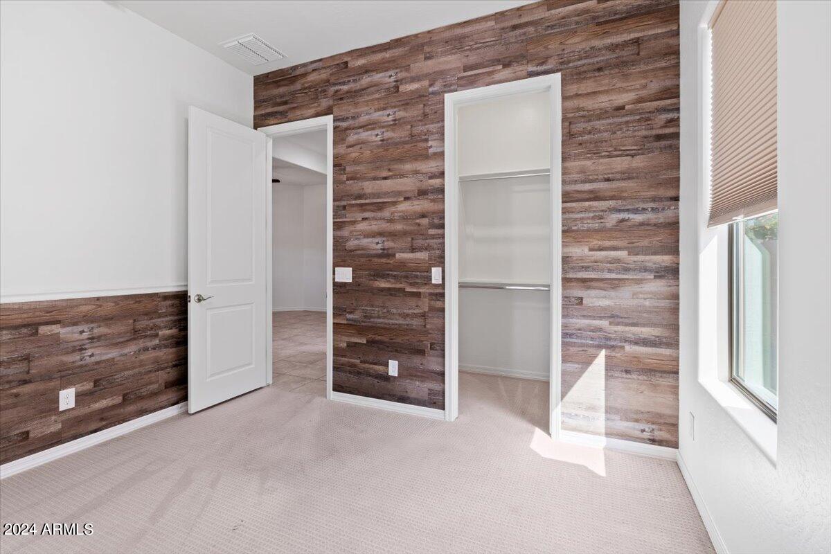 11856 W LONE TREE Trail