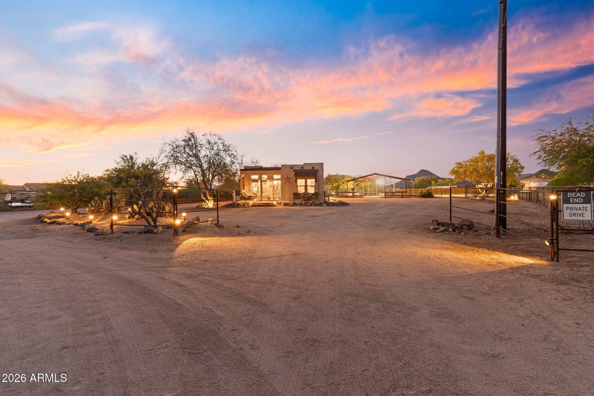 36808 N 27TH Street N