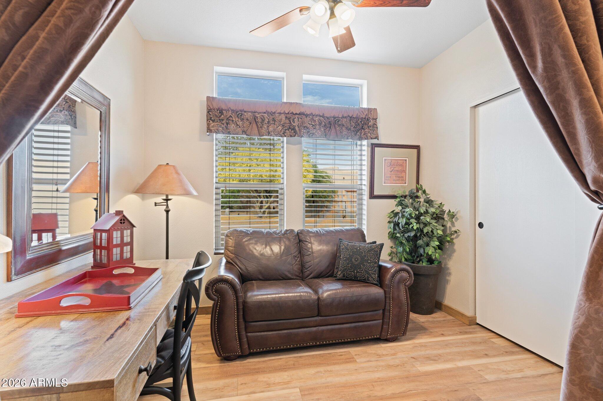 36808 N 27TH Street N