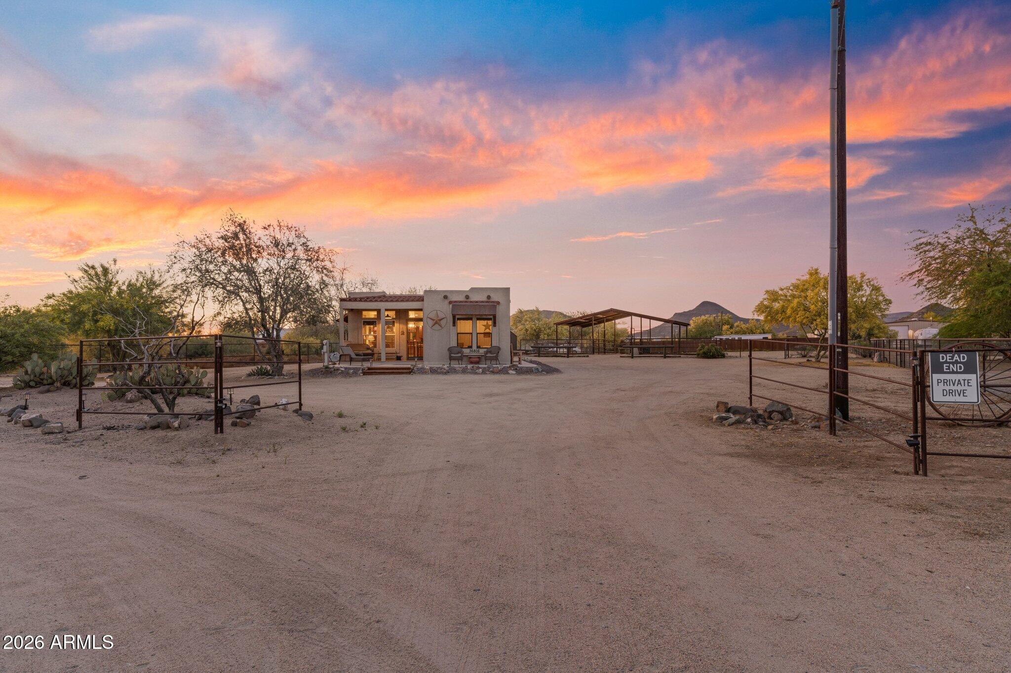 36808 N 27TH Street N