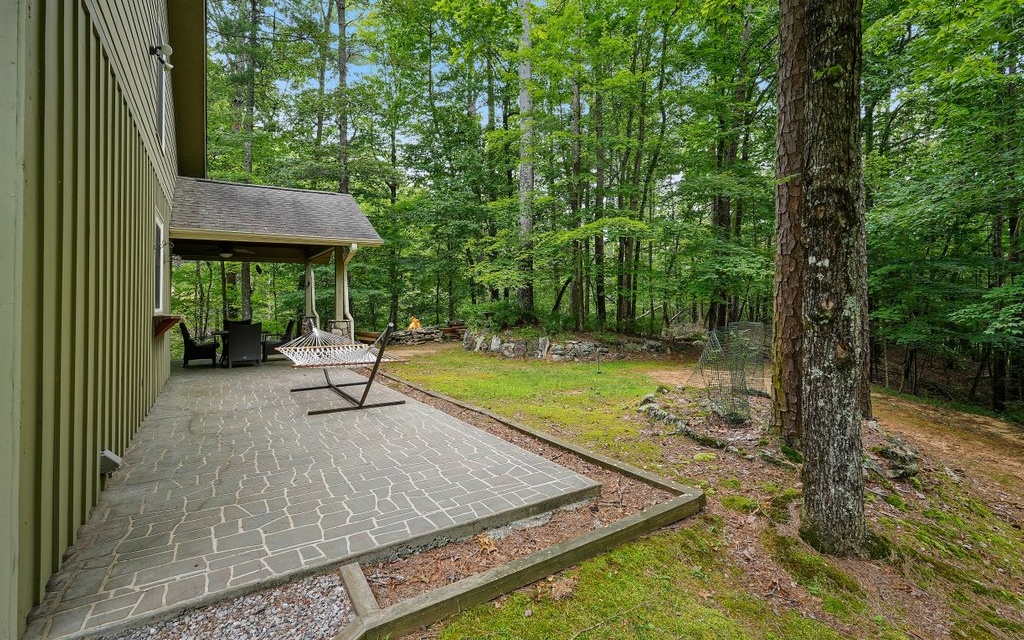 137 Hickory Lane