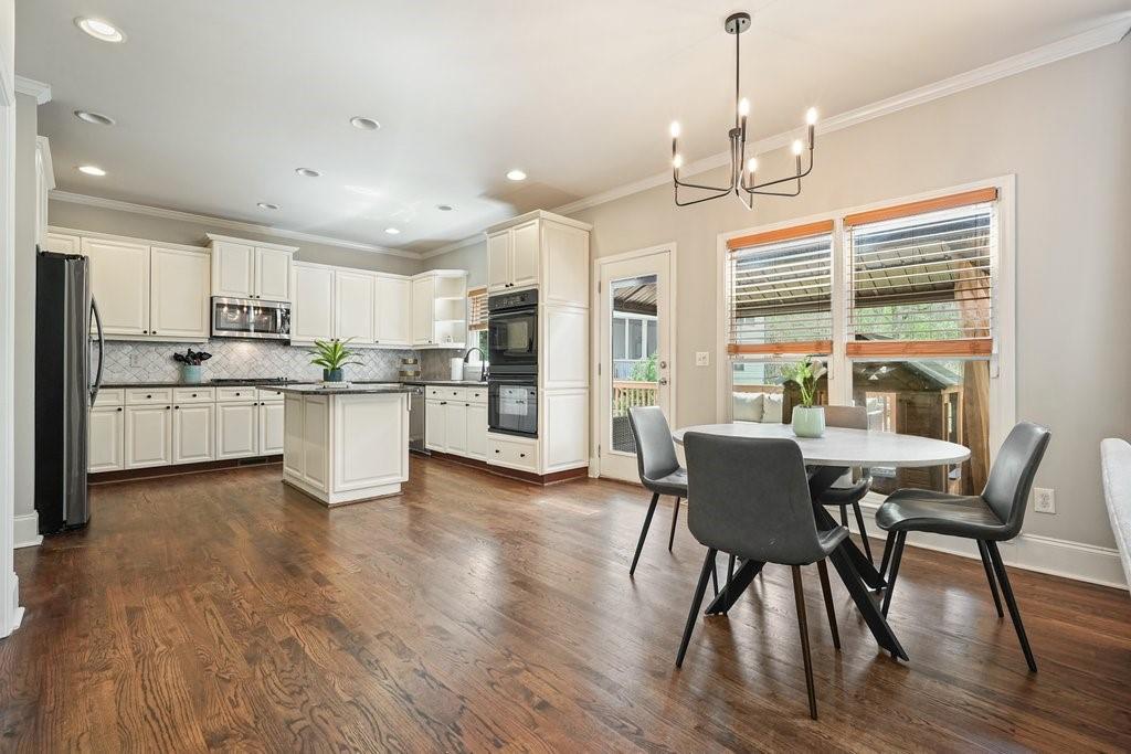 603 Redcoat Circle
