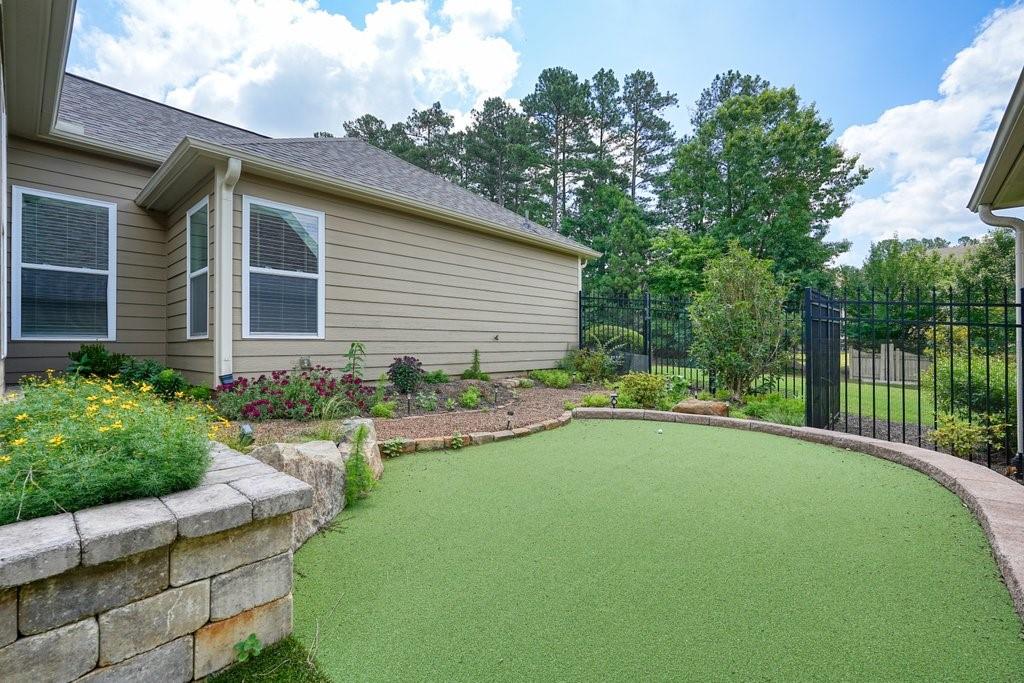 81 Summit Trail