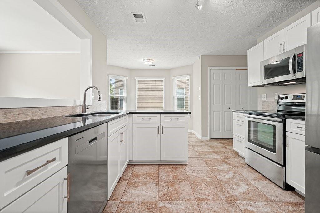 1265 Birchwood Lane