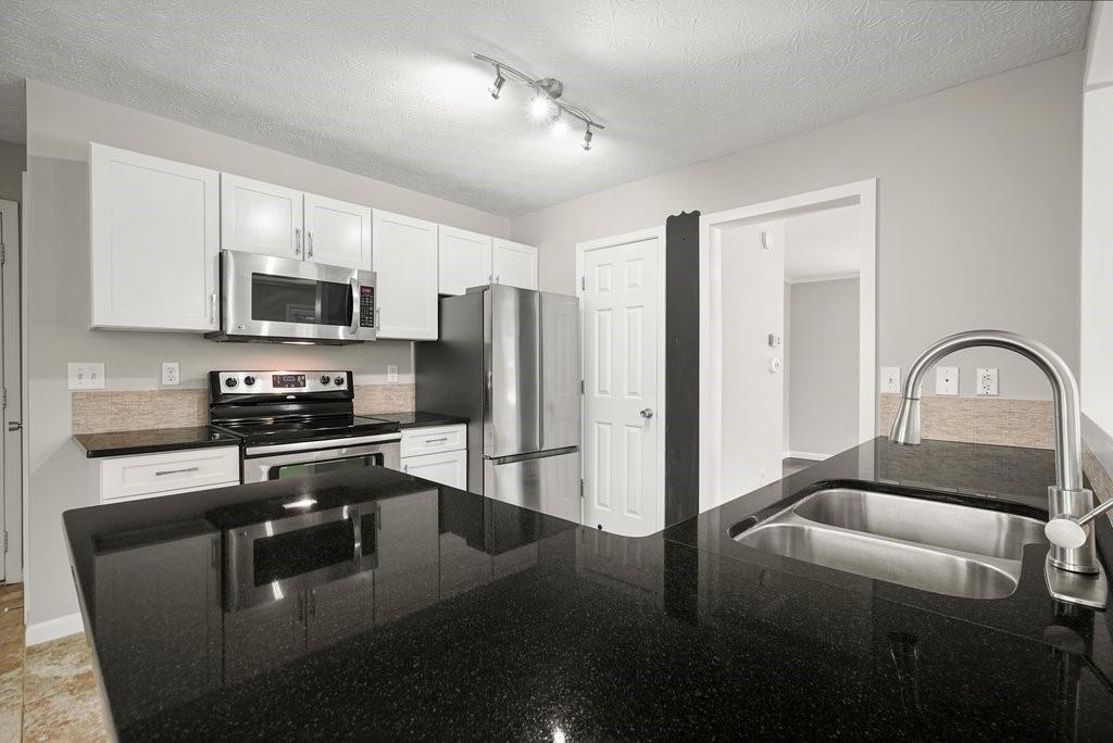 1265 Birchwood Lane