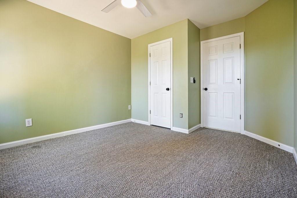 2102 Kendall Close