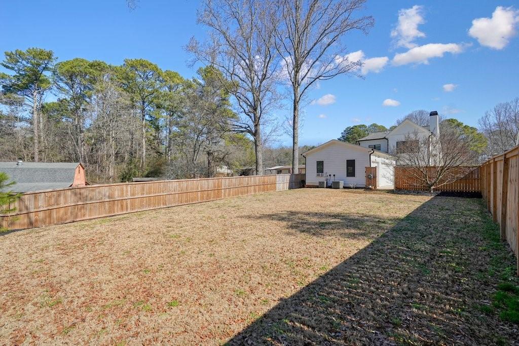 107 Robinhood A Drive