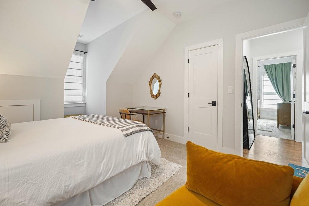 107 Robinhood A Drive