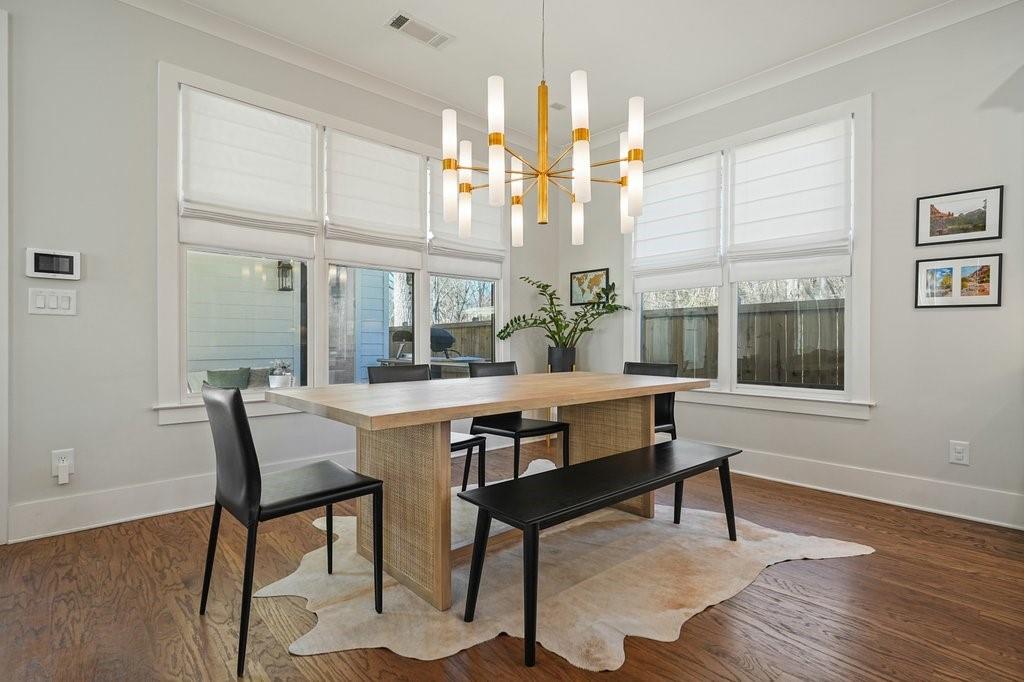 107 Robinhood A Drive