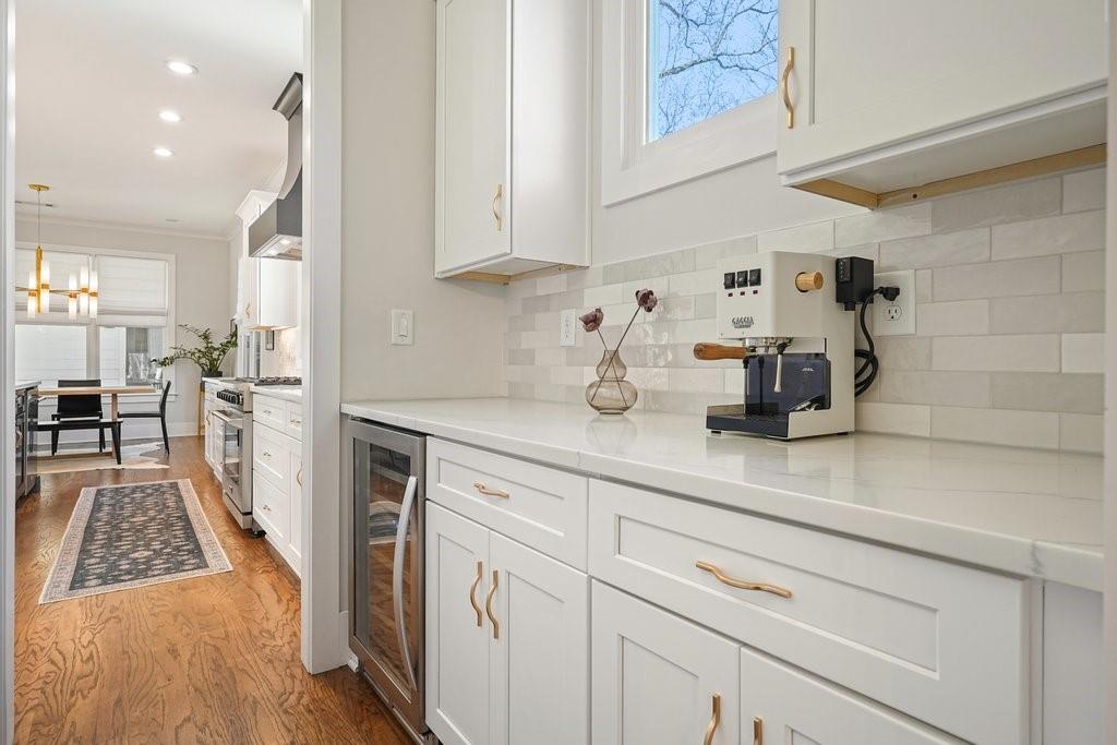 107 Robinhood A Drive