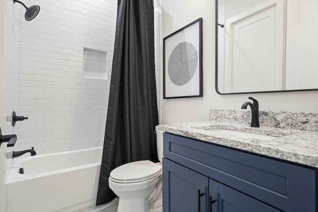 107 Robinhood A Drive