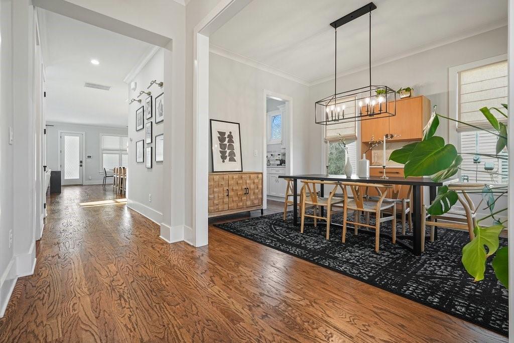 107 Robinhood A Drive