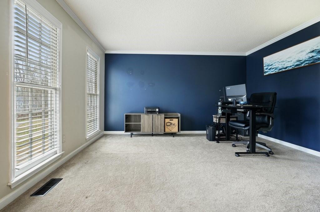 608 Adam Circle