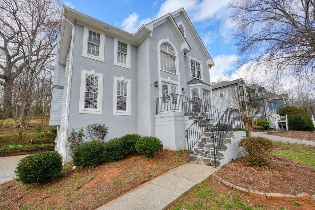 608 Adam Circle