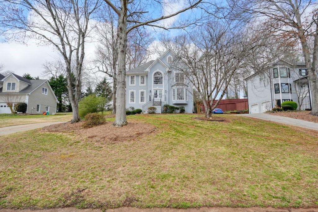 608 Adam Circle