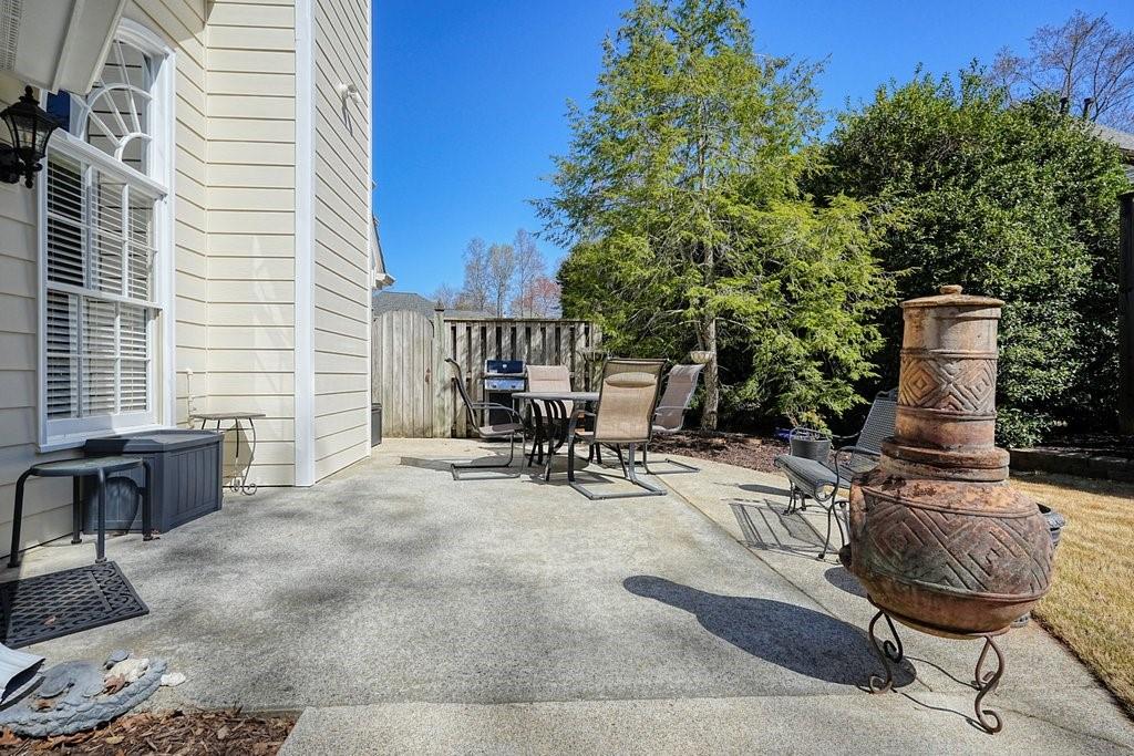 2564 Chestea Drive NE