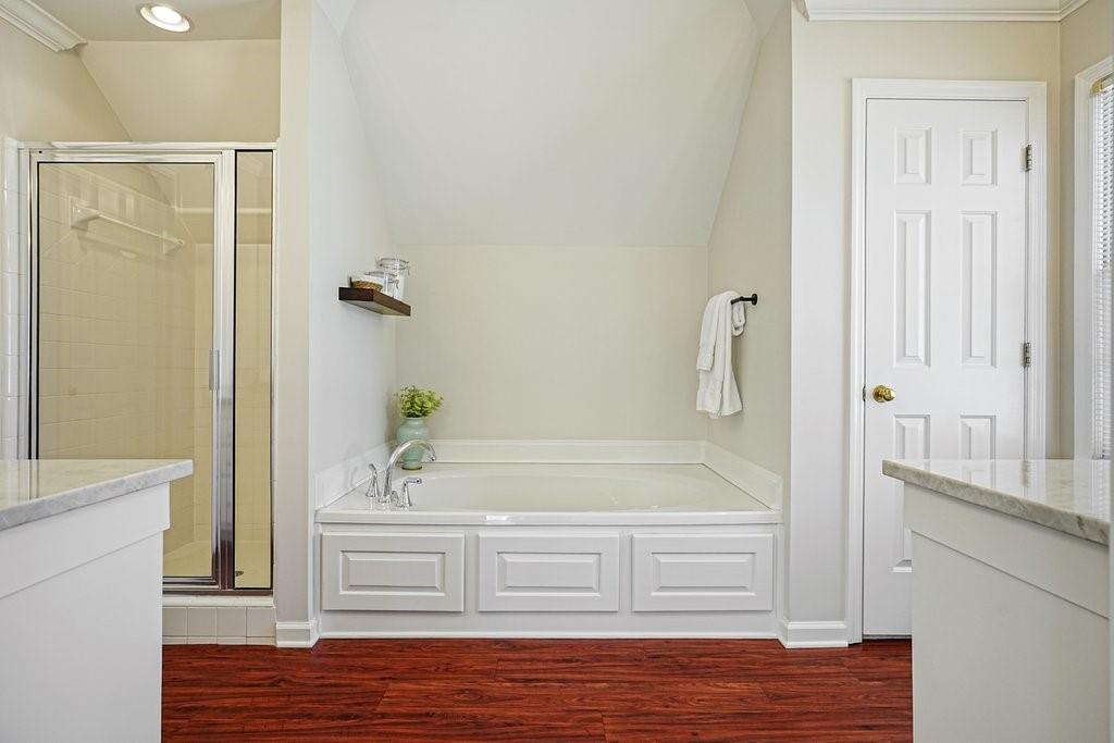 2564 Chestea Drive NE