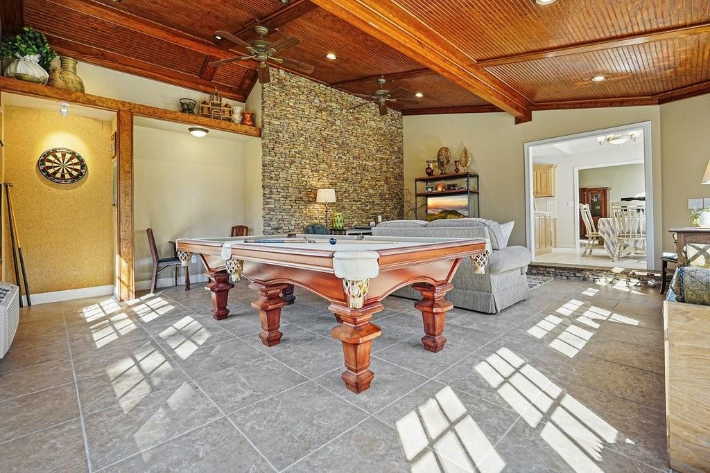 2564 Chestea Drive NE