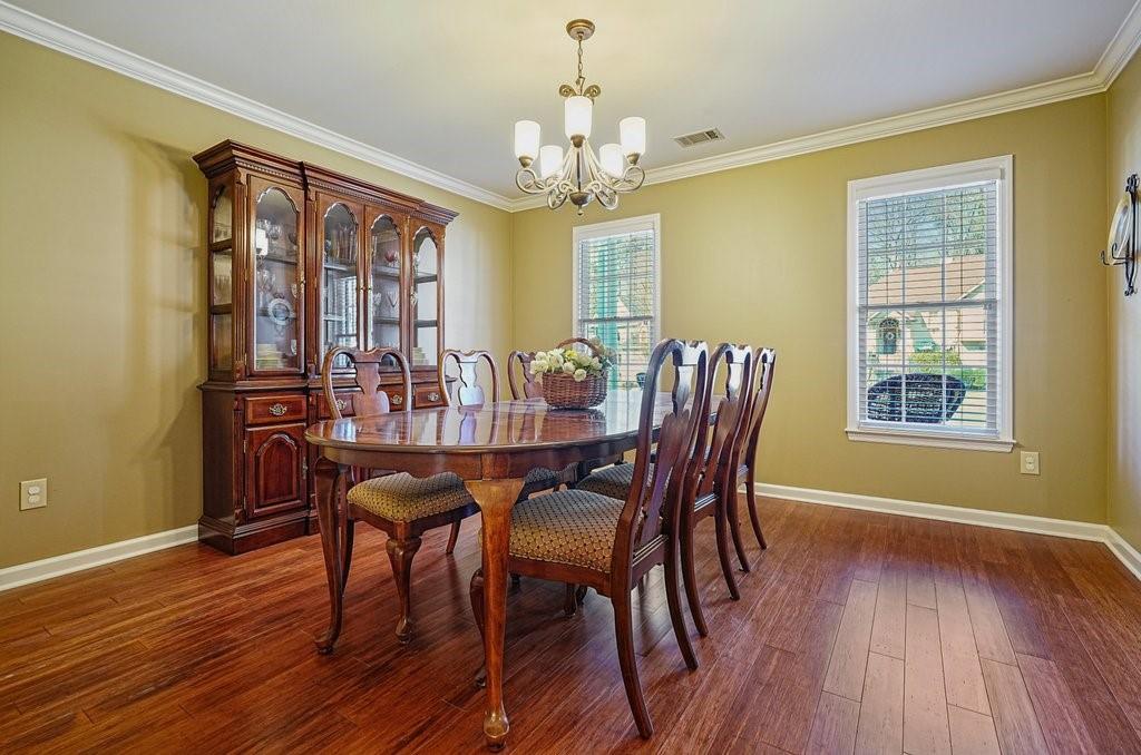 2564 Chestea Drive NE