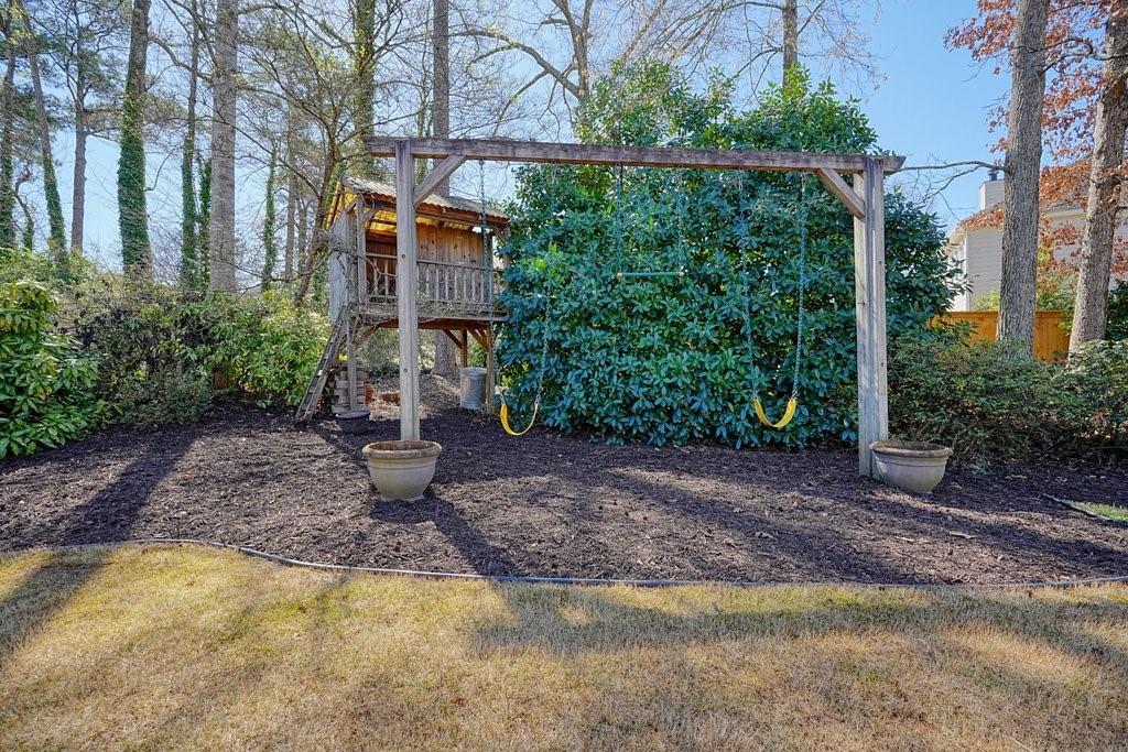 2564 Chestea Drive NE