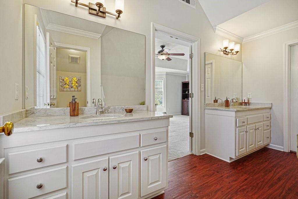 2564 Chestea Drive NE