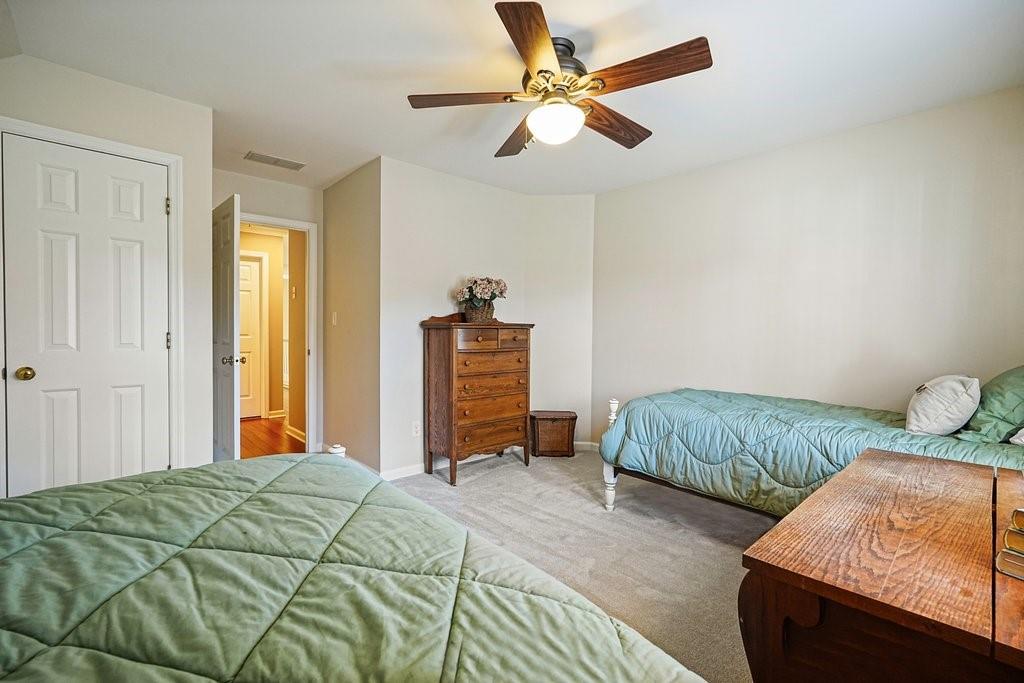 2564 Chestea Drive NE