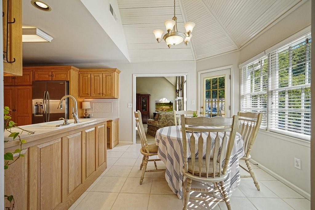 2564 Chestea Drive NE