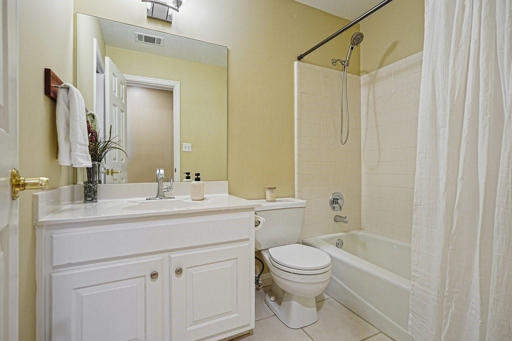 2564 Chestea Drive NE