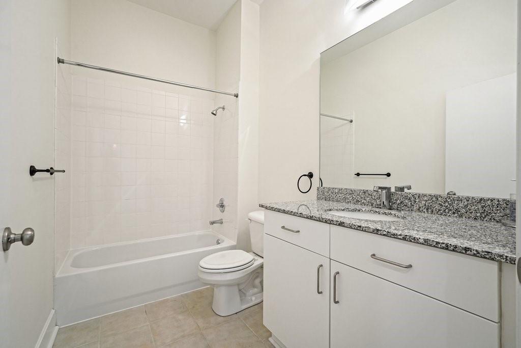384 Ralph Mcgill Boulevard NE Unit 301