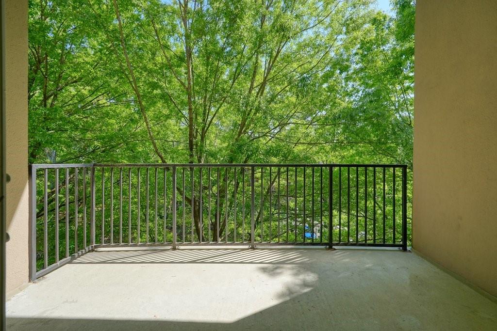 384 Ralph Mcgill Boulevard NE Unit 301